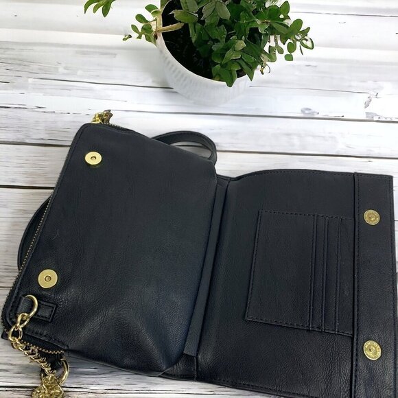Steve Madden Black Crossbody With Gold Chain Strap Vegan Leather Small 8”x6” - Picture 6 of 10